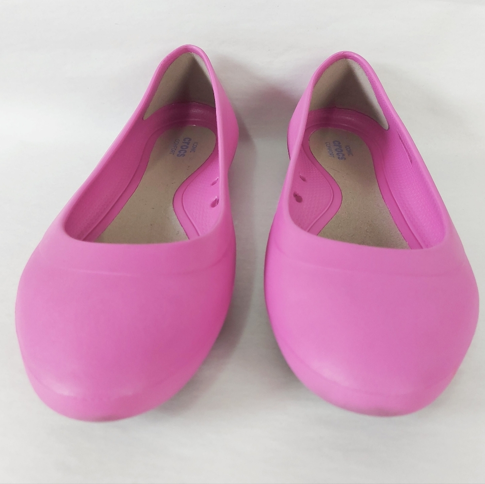 Crocs Women Lina Barbiecore Ballet Flats Size 8 Pink Chic Lightweight Slip-on - Picture 7 of 11